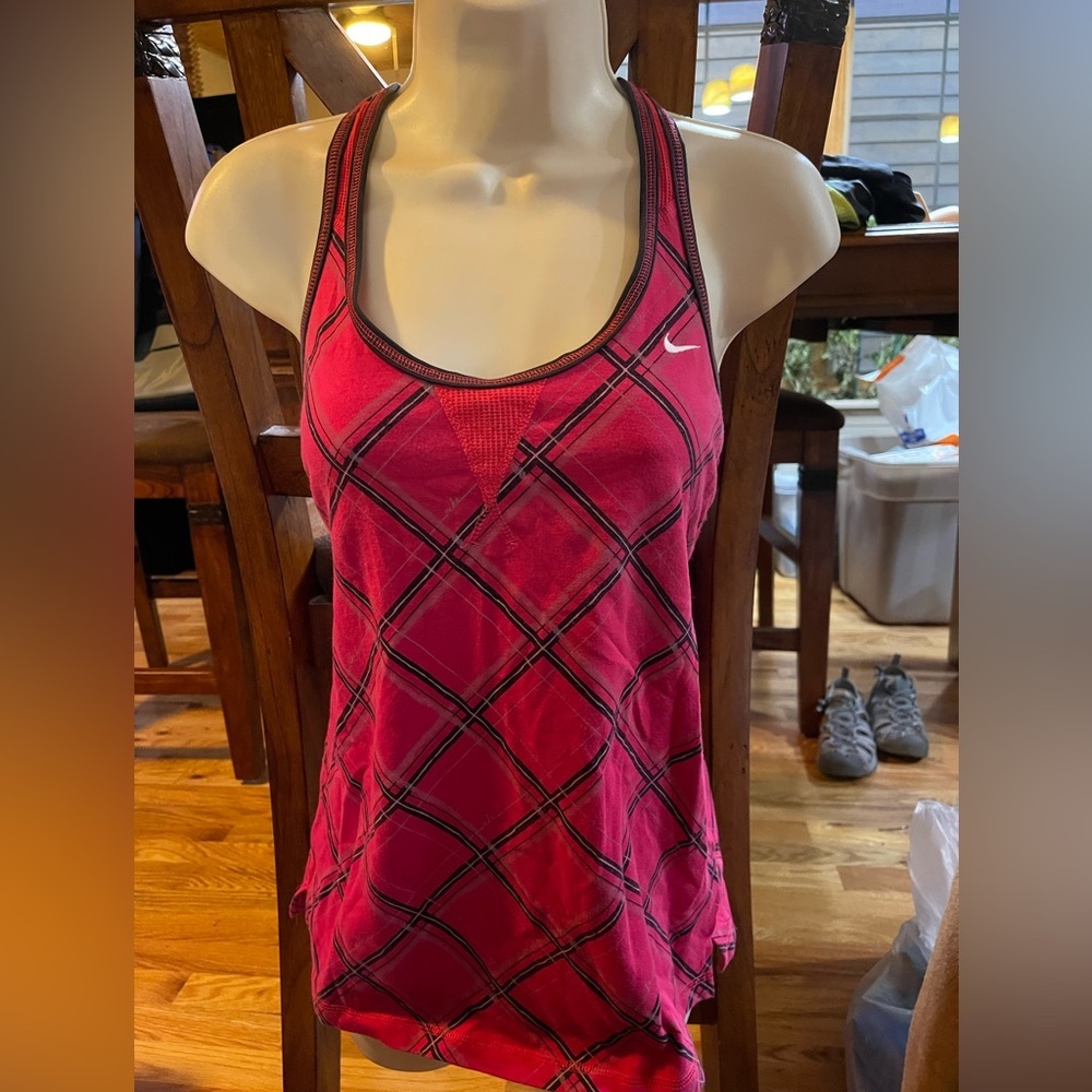 Nike dri for built in bra Large